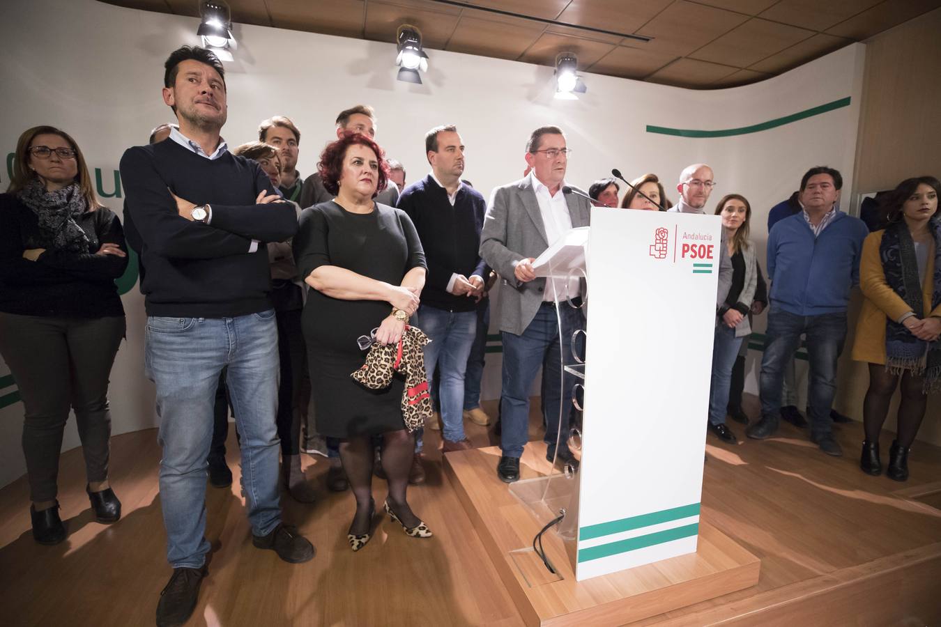 Repaso en instantáneas de una jornada intensa de elecciones en Granada