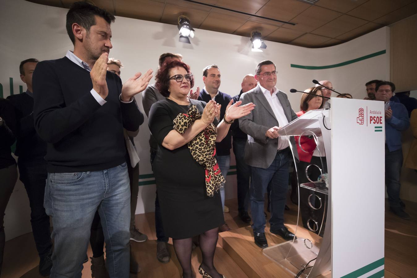 Repaso en instantáneas de una jornada intensa de elecciones en Granada