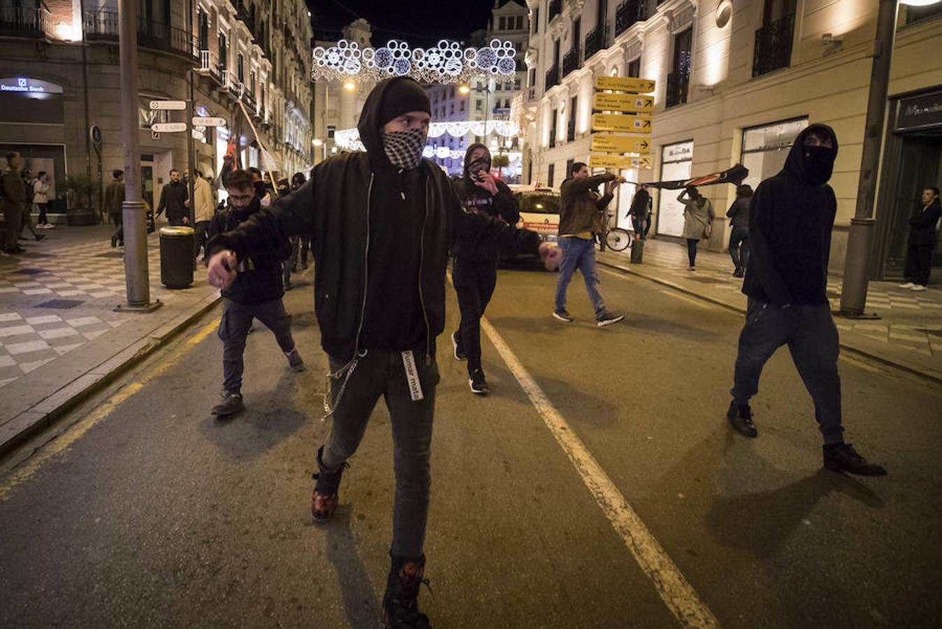 Consideran que «el motivo principal de que Vox haya llegado al Parlamento es que los partidos de izquierda no están unidos»