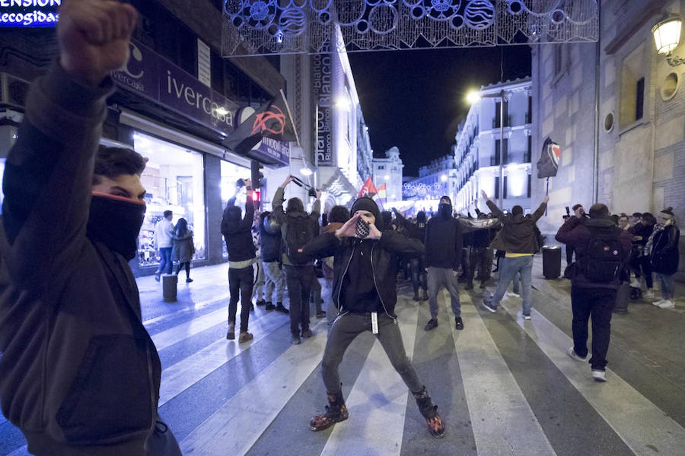 Consideran que «el motivo principal de que Vox haya llegado al Parlamento es que los partidos de izquierda no están unidos»