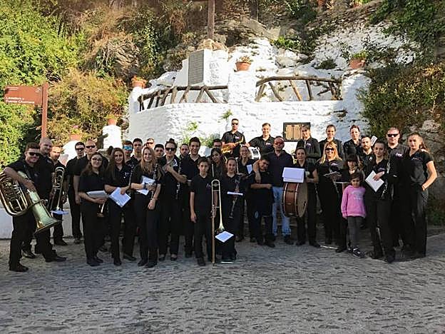 La Asociación Musical 'Amigos de la Música de Bubión'.