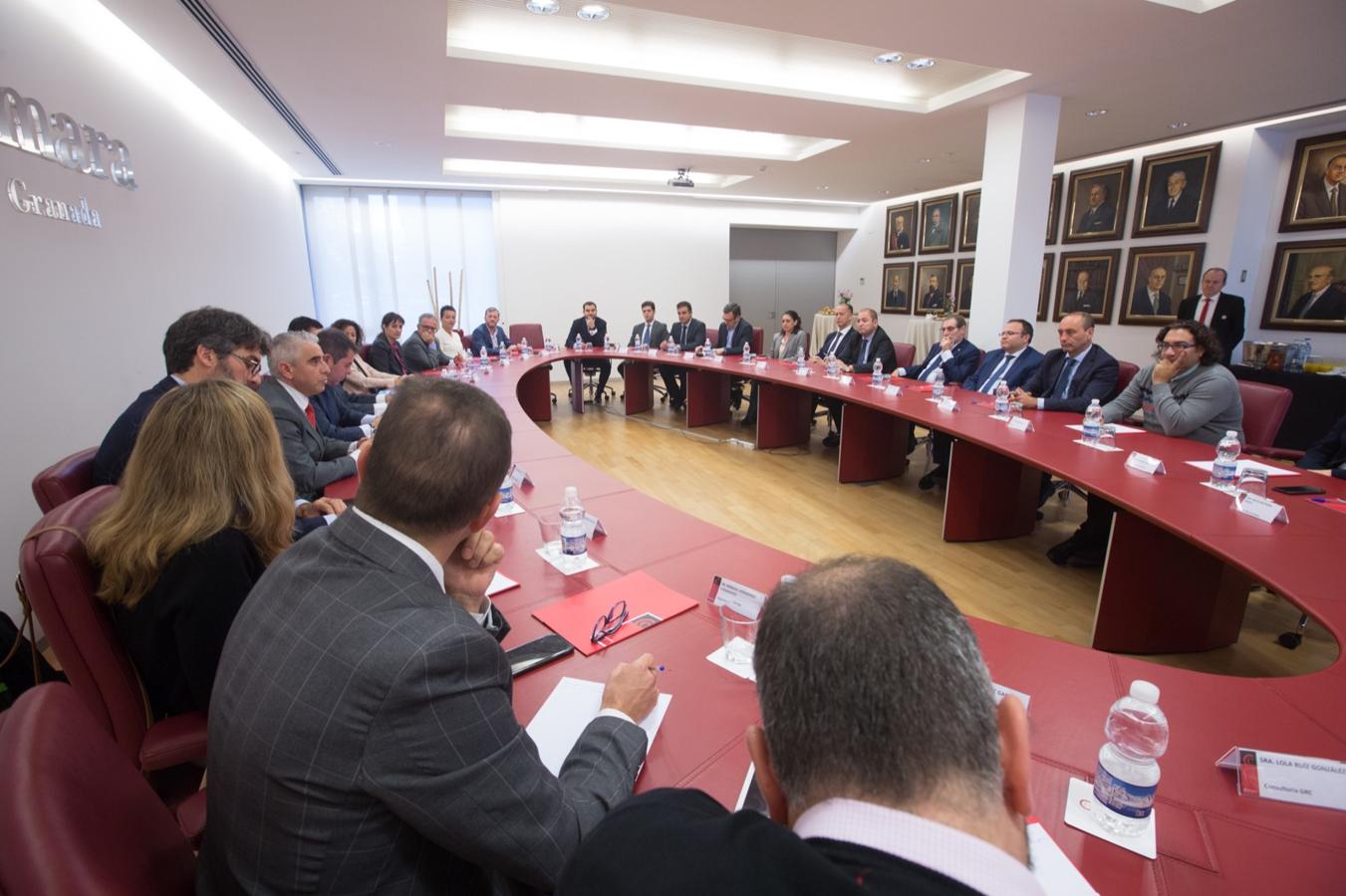 La Cámara de Comercio ha presentado este martes las conclusiones del foro de trabajo Directores Financieros Marco Emprendimiento y ha destacado que existen en la provincia «grandes empresas, especialmente en el sector de la tecnología y la biotecnología»