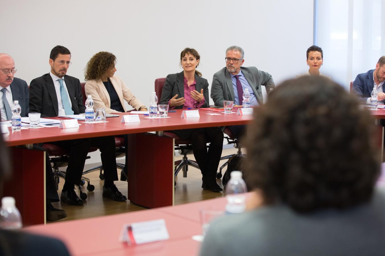 La Cámara de Comercio ha presentado este martes las conclusiones del foro de trabajo Directores Financieros Marco Emprendimiento y ha destacado que existen en la provincia «grandes empresas, especialmente en el sector de la tecnología y la biotecnología»