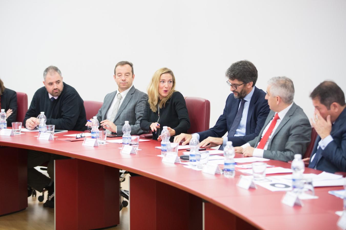 La Cámara de Comercio ha presentado este martes las conclusiones del foro de trabajo Directores Financieros Marco Emprendimiento y ha destacado que existen en la provincia «grandes empresas, especialmente en el sector de la tecnología y la biotecnología»