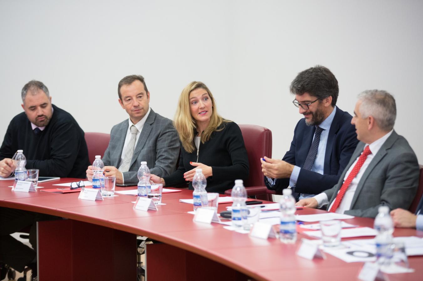 La Cámara de Comercio ha presentado este martes las conclusiones del foro de trabajo Directores Financieros Marco Emprendimiento y ha destacado que existen en la provincia «grandes empresas, especialmente en el sector de la tecnología y la biotecnología»