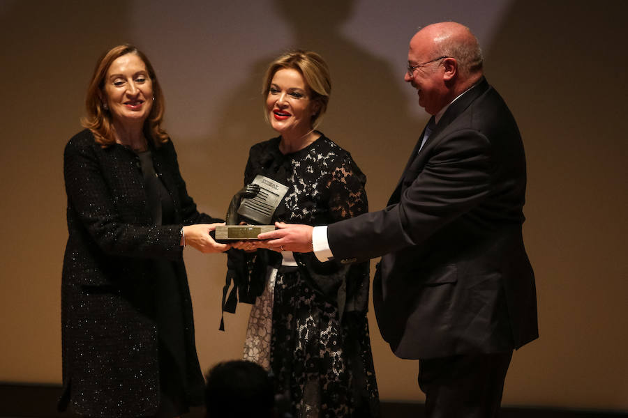 Buen ambiente durante la gala a los mejores granadinos del año 2018