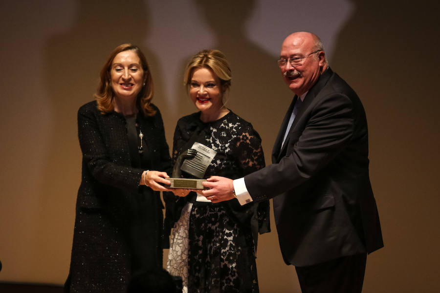 Buen ambiente durante la gala a los mejores granadinos del año 2018