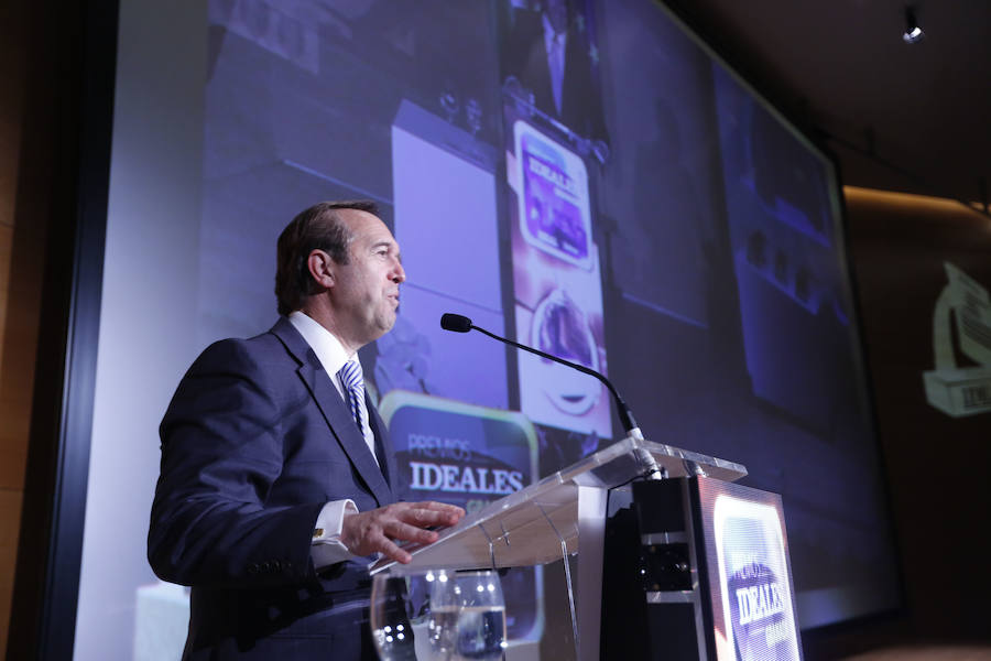 Buen ambiente durante la gala a los mejores granadinos del año 2018