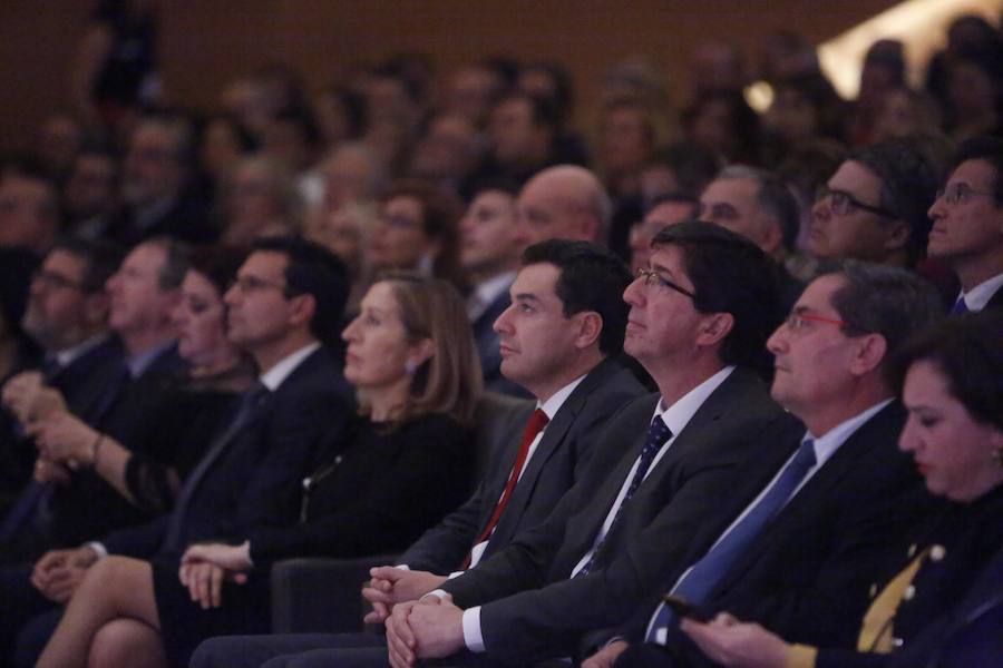 Buen ambiente durante la gala a los mejores granadinos del año 2018