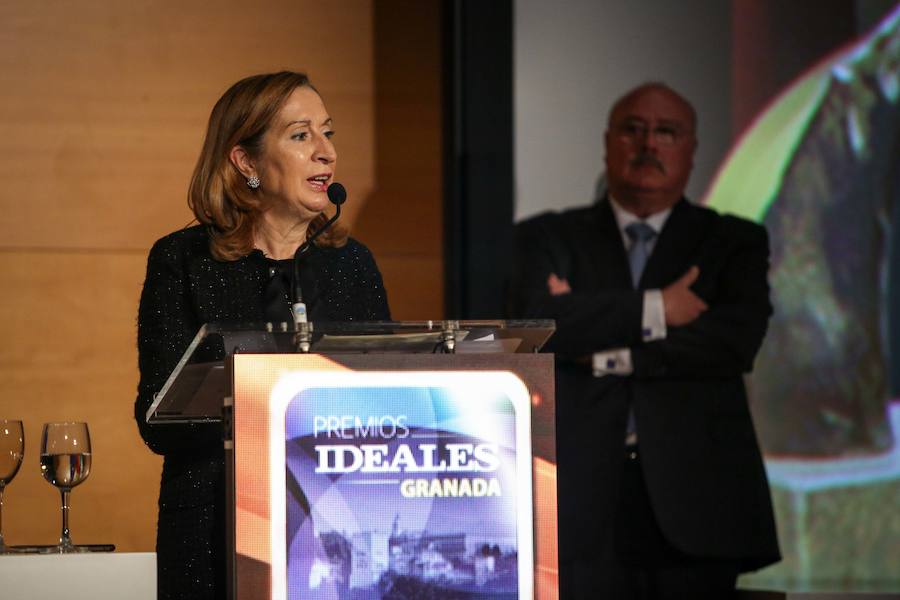 Buen ambiente durante la gala a los mejores granadinos del año 2018