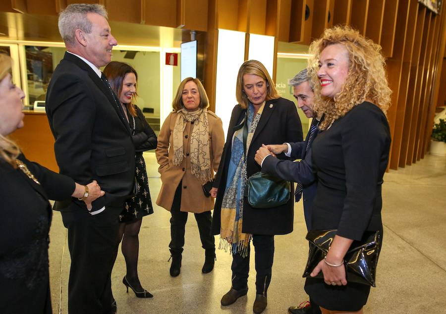 Personas de diferentes ámbitos de la sociedad granadina estuvieron en el Parque de las Ciencias para asistir al evento