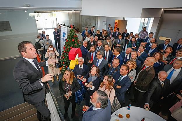 La CGE y la Cámara de Comercio de Granada celebran su tradicional copa de Navidad. 