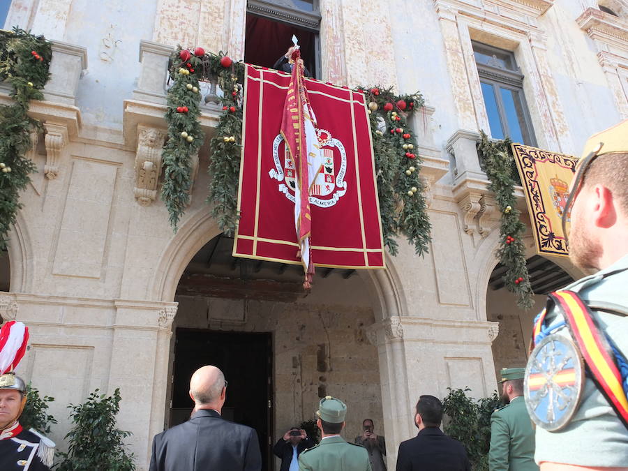 Tras 14 años, el acto que recuerda la reconquista de Almería pudo hacerse en la Casa Consistoria