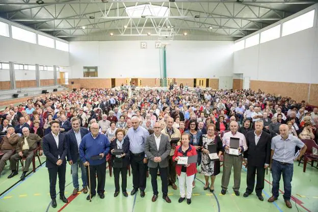 Una jornada de celebración del día del mayor en la provincia.