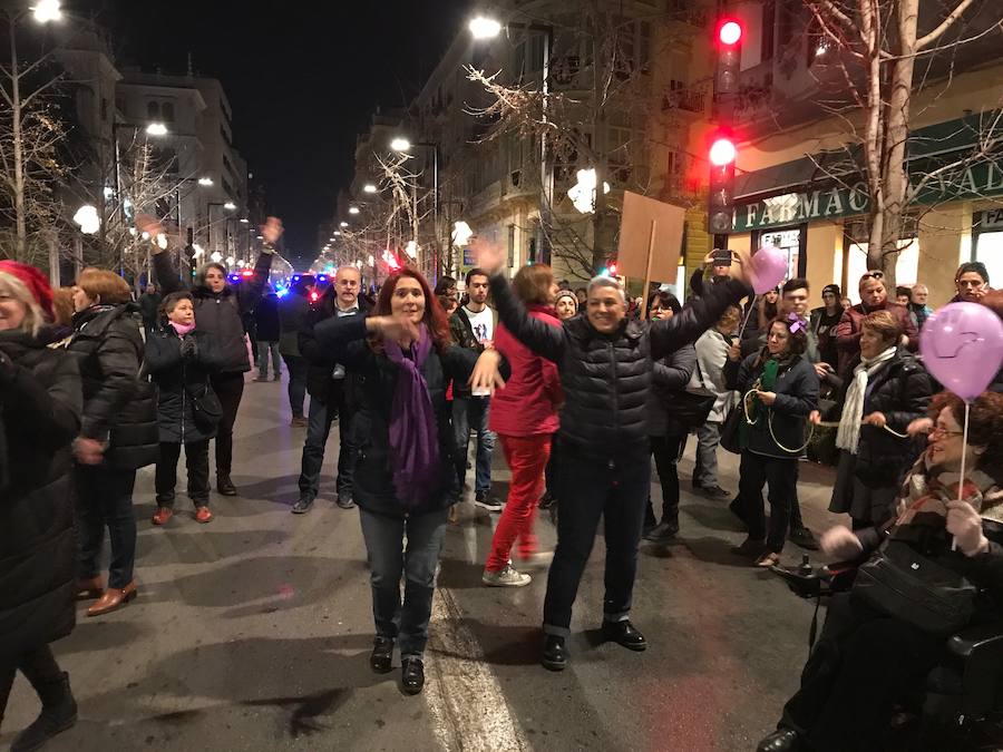 Gran Vía está cortada por la concentración, que irá en manifestación hasta plaza del Carmen