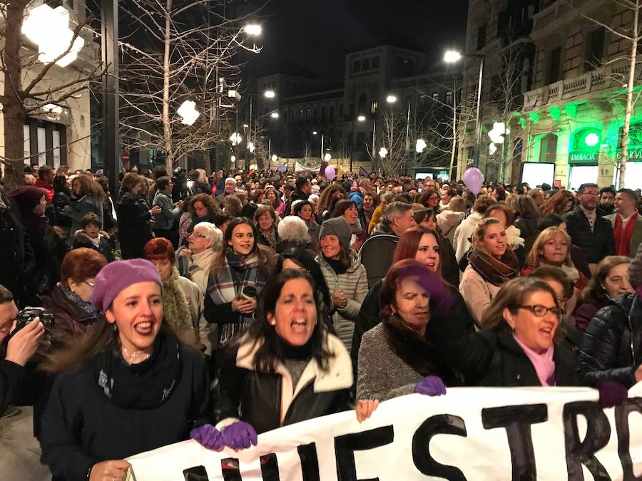 Gran Vía está cortada por la concentración, que irá en manifestación hasta plaza del Carmen