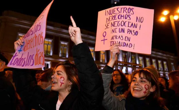 Miles de personas se movilizan por toda España para exigir «ni un paso atrás en igualdad»