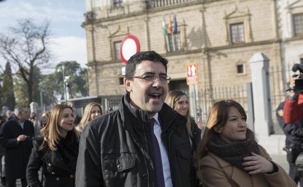 El PSOE considera «muy flojas» las palabras del candidato por su «actitud rencorosa»