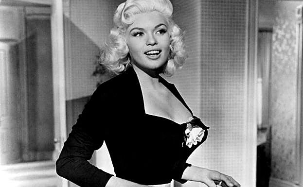 Jayne Mansfield, en una rubia en la cumbre.