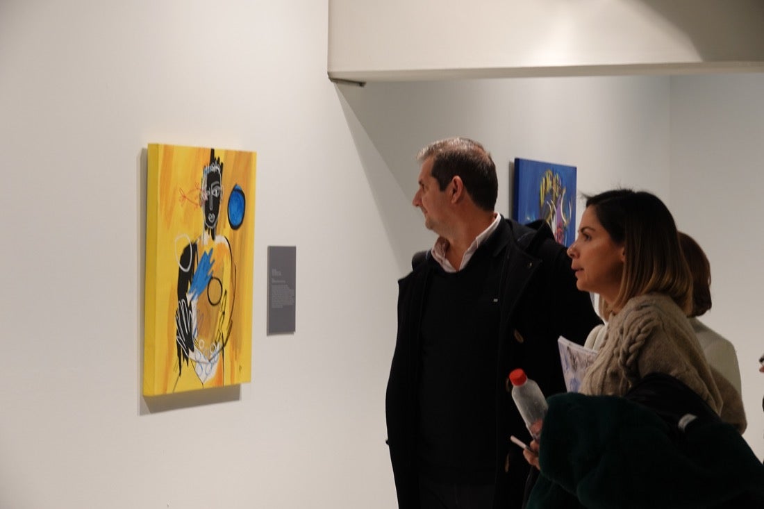 La Biblioteca de Andalucía acoge la exposición 'Palabras más allá del liezo', en la que tres pintores interpretan los textos de trece poetas andaluces de reconocido prestigio