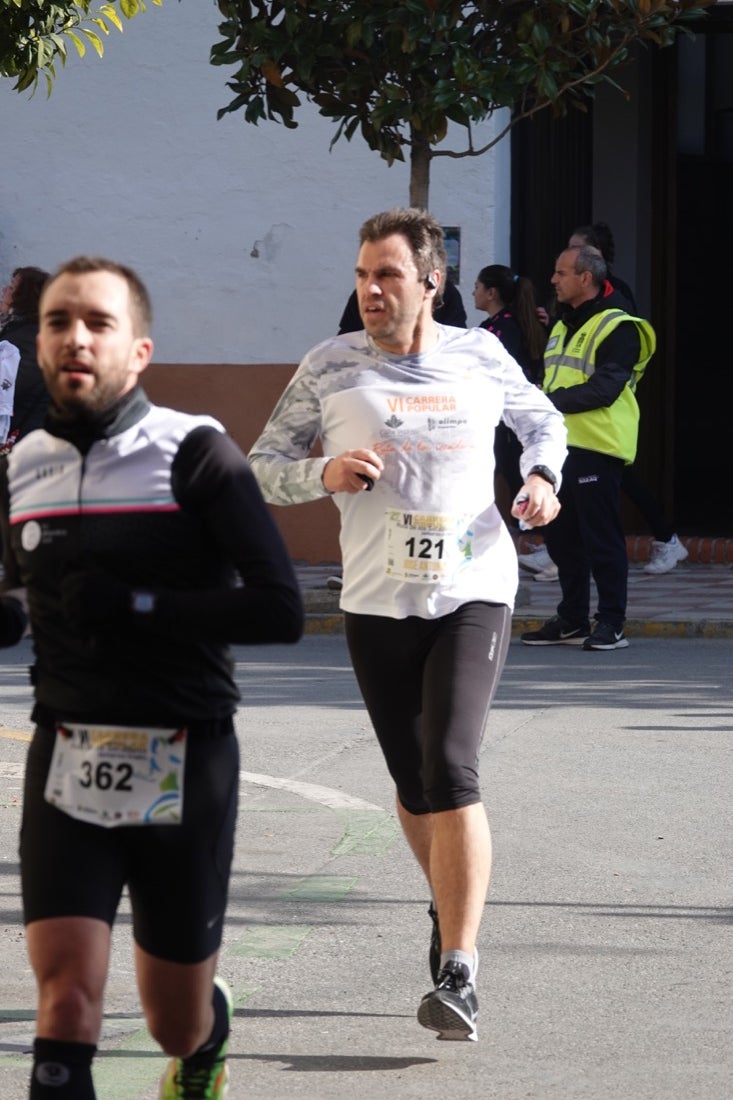 Un recorrido de 7 kilómetros en la categoría absoluta que transcurrió entre secaderos. Este año volvió a haber una categoría para senderistas de 5 kilómetros.