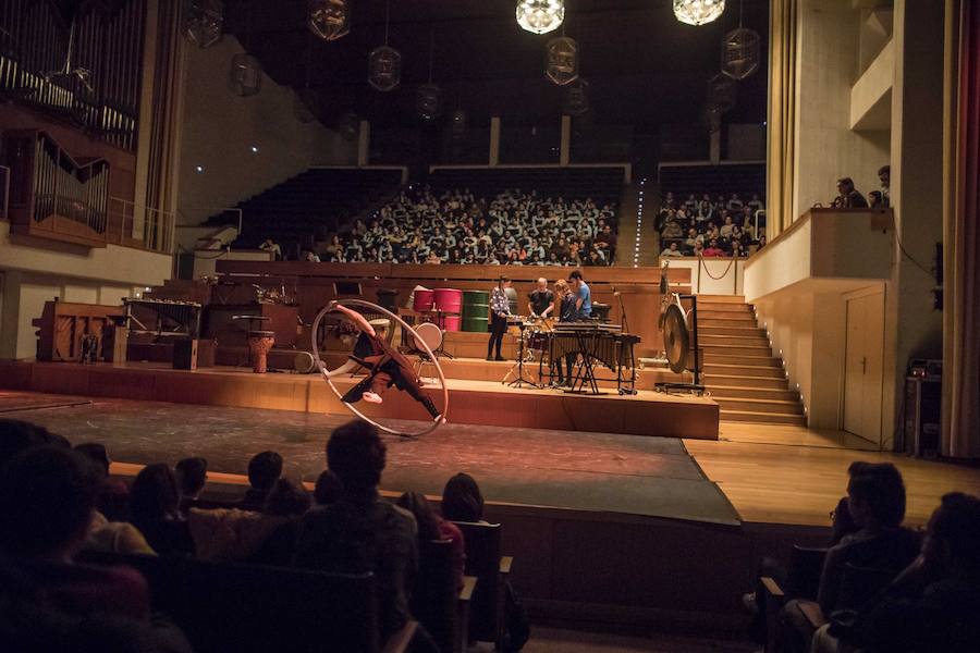 En la jornada del jueves, colegios de Granada y Almería se acercaron a disfrutar del progama 'Ritmos