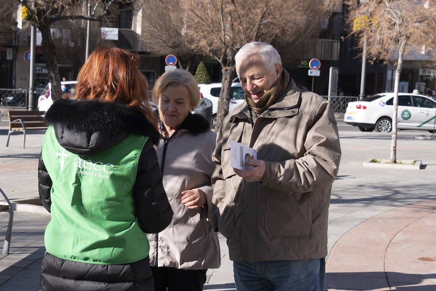 Un estudio de la Asociación Española Contra el Cáncer alerta de la precaria situación de estos trabajadores y de los desempleados