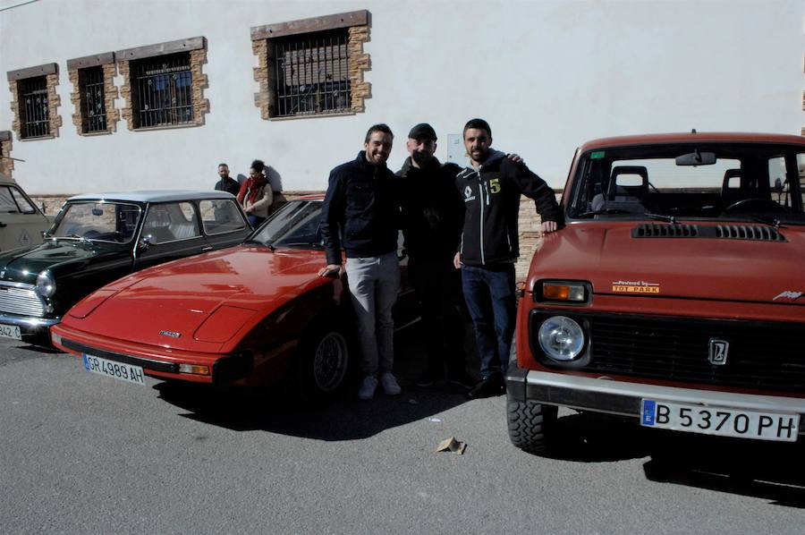 Cada vecino de este precioso pueblo del Valle de Lecrín guarda un lazo rojo bendecido y pasado por la imagen de San Blas para y en caso de enfermedad curar los males de garganta