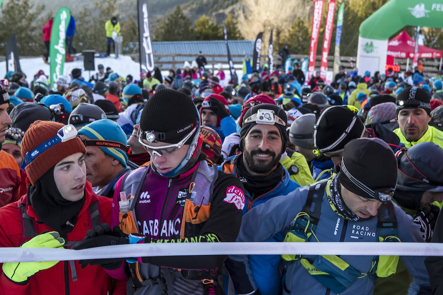 Jacob Gutiérrez arrasa en las cumbres de Sierra Nevada. El corredor de Dúrcal queda campeón de España de snow running por segundo año consecutivo y mejora su crono en catorce minutos