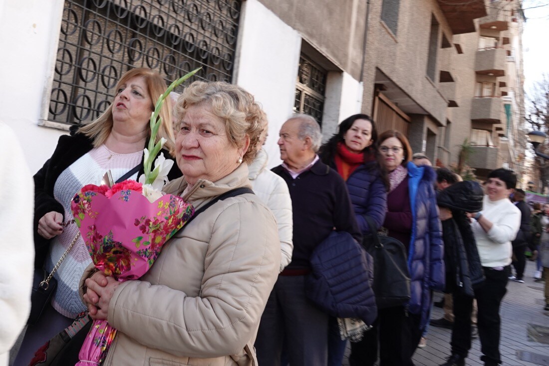 Miles de personas se han dado cita este sábado, como cada 9 de febrero, en el convento de los frailes Capuchinos,