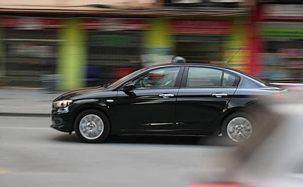 FACUA denuncia cláusulas abusivas contra los usuarios de Uber