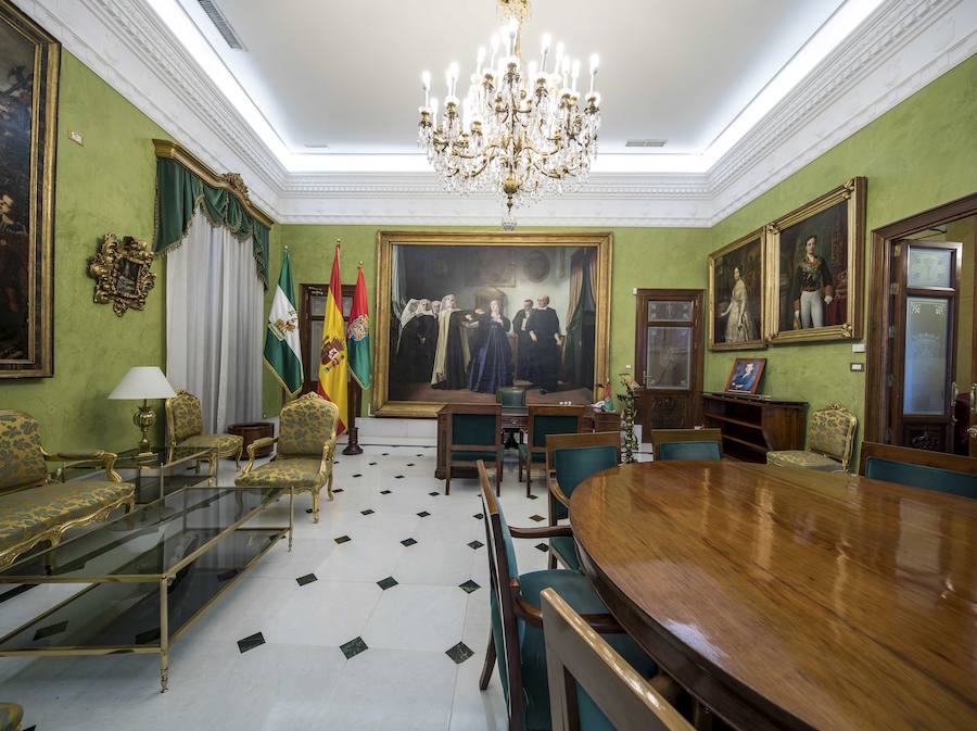 Lienzo de Isidoro Santos, depositado por el Prado en el Ayuntamiento de Granada.