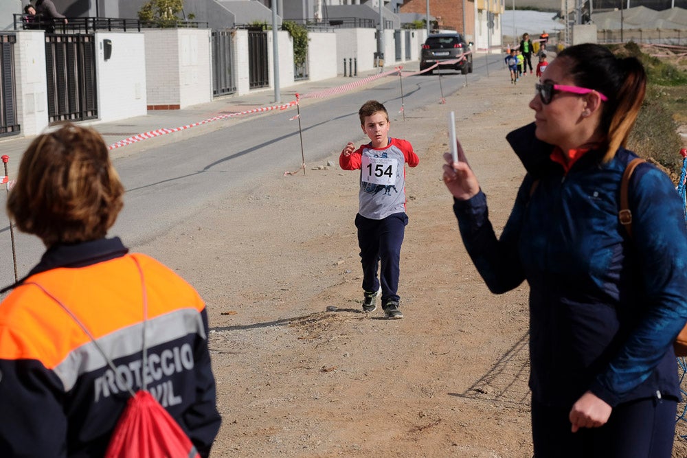 Desde la ELA de Carchuna-Calahonda apoyan las iniciativas que fomentan los hábitos de vida saludables y, como es en este caso, permiten realizar actividades deportivas en familia, permitiendo la participación de personas de todas la edades