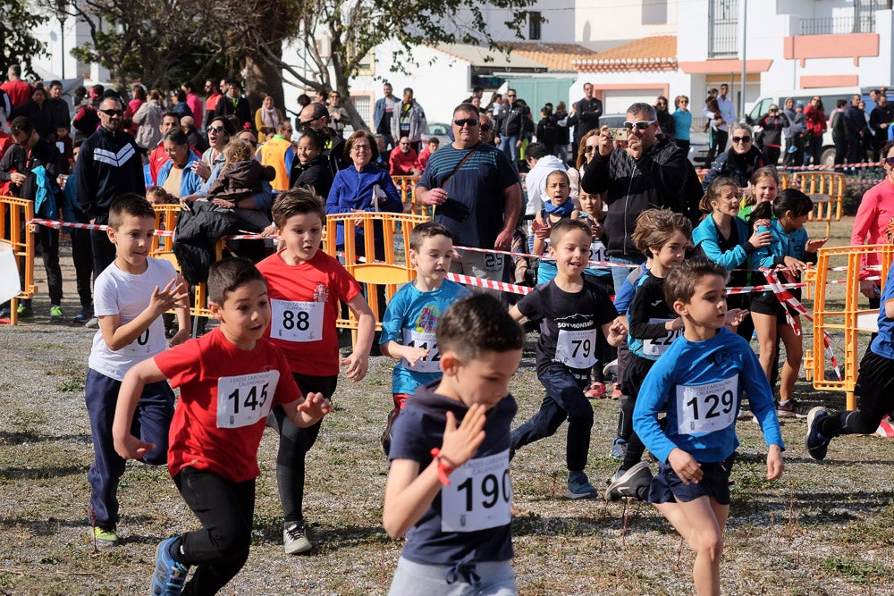Desde la ELA de Carchuna-Calahonda apoyan las iniciativas que fomentan los hábitos de vida saludables y, como es en este caso, permiten realizar actividades deportivas en familia, permitiendo la participación de personas de todas la edades