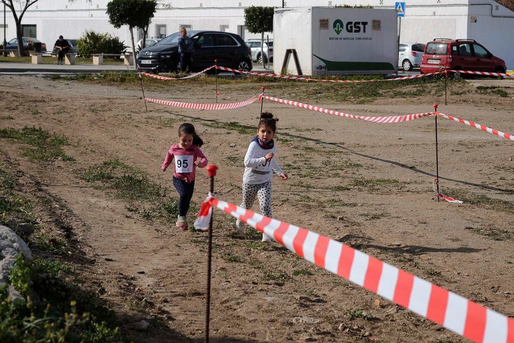 Desde la ELA de Carchuna-Calahonda apoyan las iniciativas que fomentan los hábitos de vida saludables y, como es en este caso, permiten realizar actividades deportivas en familia, permitiendo la participación de personas de todas la edades