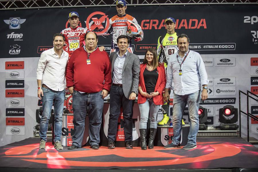 Toni Bou vuela en Granada y se pone aún más líder del X-Trail | Raga acaba tercero tras no clasificarse para la final en la segunda ronda. El joven Busto logra un importante segundo puesto