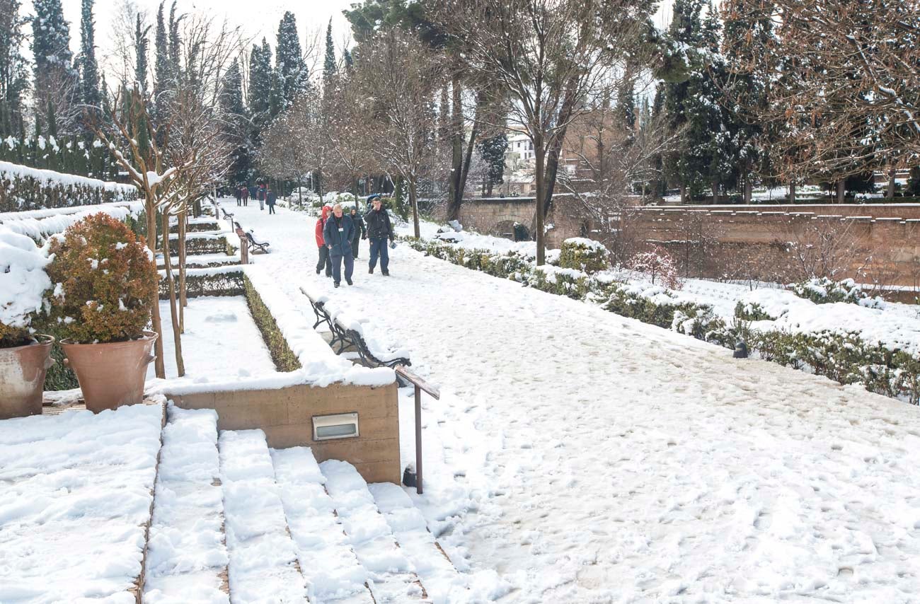 Las nevadas sobre Granada han dejado siempre unas estampas de espectacualr belleza. Recogemos ahora una serie de fotografías de incuestionable valor.