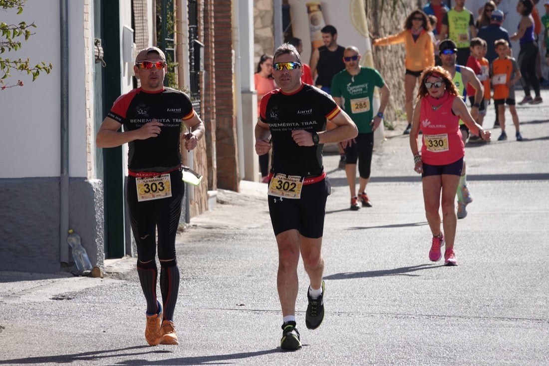 El Valle de Lecrín acoge una modesta carrera con 350 participantes entre corredores absolutos, senderistas y chiquillos