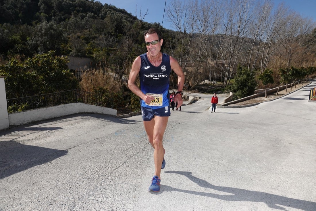 El Valle de Lecrín acoge una modesta carrera con 350 participantes entre corredores absolutos, senderistas y chiquillos