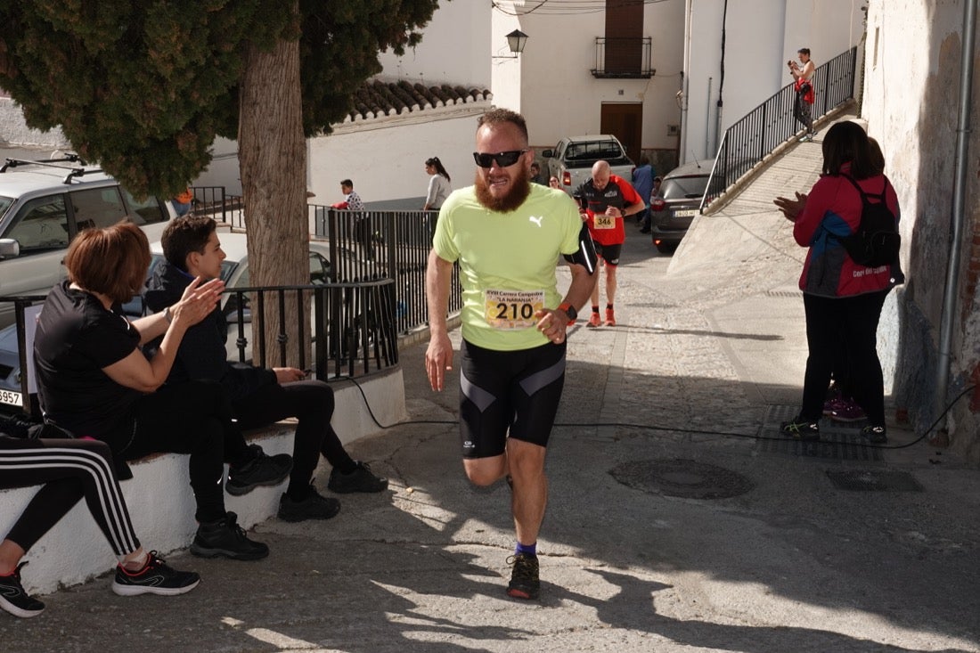 El Valle de Lecrín acoge una modesta carrera con 350 participantes entre corredores absolutos, senderistas y chiquillos