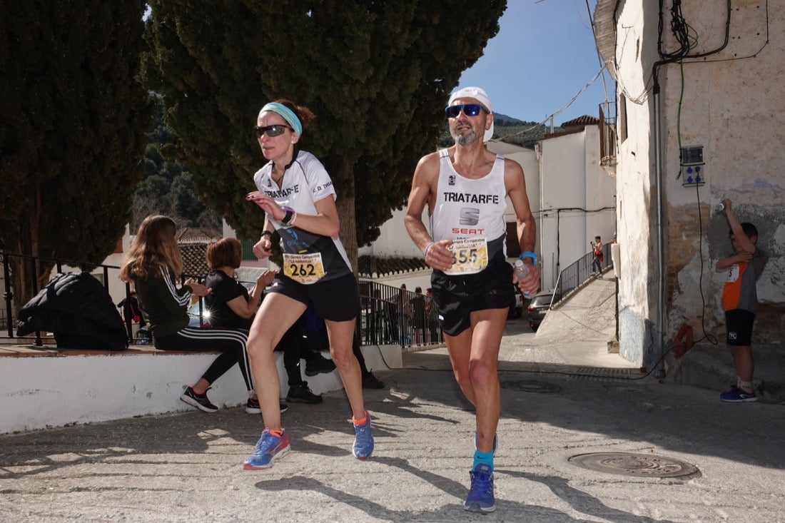 El Valle de Lecrín acoge una modesta carrera con 350 participantes entre corredores absolutos, senderistas y chiquillos