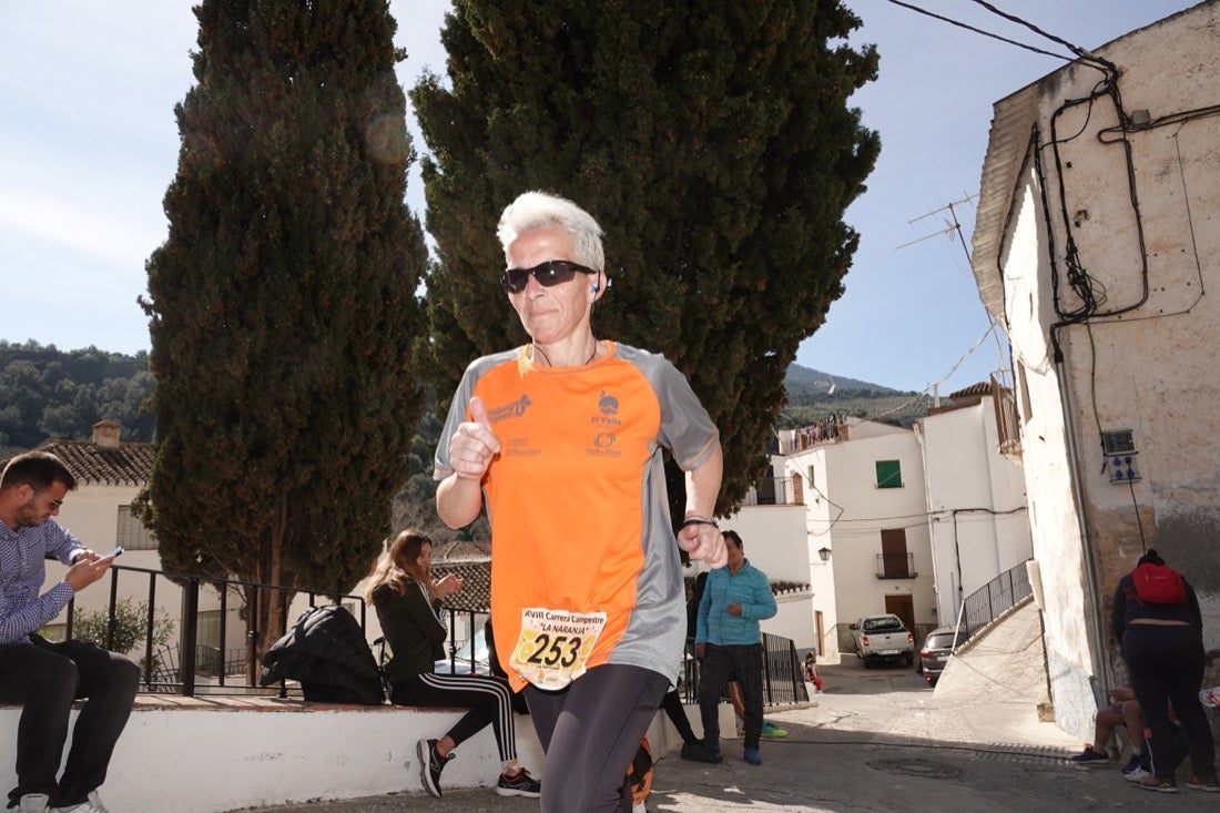 El Valle de Lecrín acoge una modesta carrera con 350 participantes entre corredores absolutos, senderistas y chiquillos