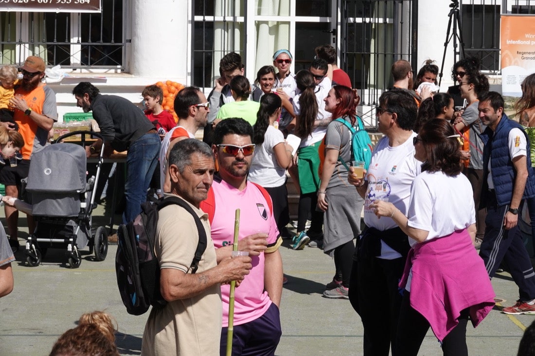 El Valle de Lecrín acoge una modesta carrera con 350 participantes entre corredores absolutos, senderistas y chiquillos