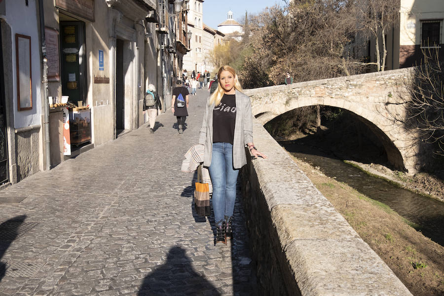 Hablamos con Luisa G. Dueñas sobre cómo logró más de 80.000 seguidores en su cuenta de Instagram y analizamos el mundo de la moda: «En Granada tenemos diseñadores increíbles, hay que apostar más por ellos»