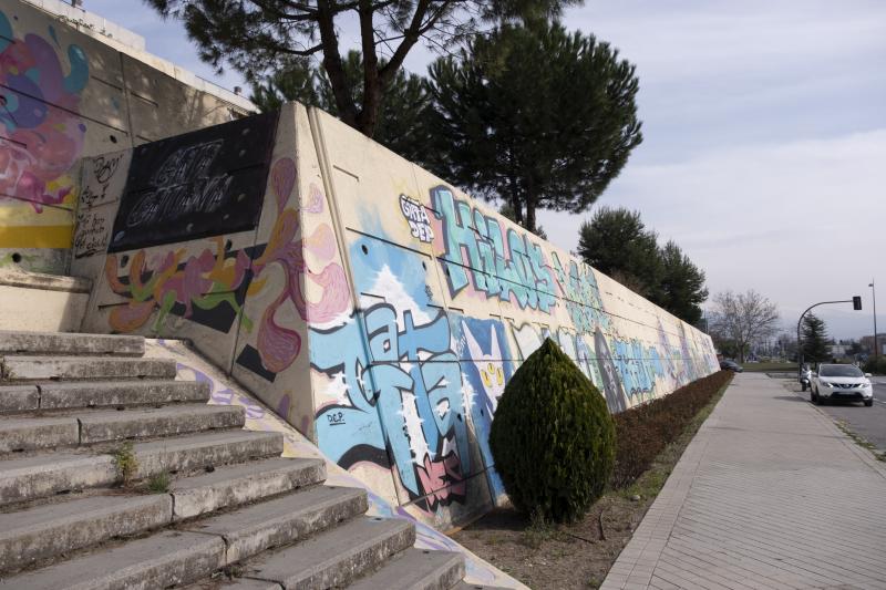 Cordobesa pero residente en Granada durante varios años, su recuerdo sigue vivo en un enorme mural próximo a la Estación de Autobuses