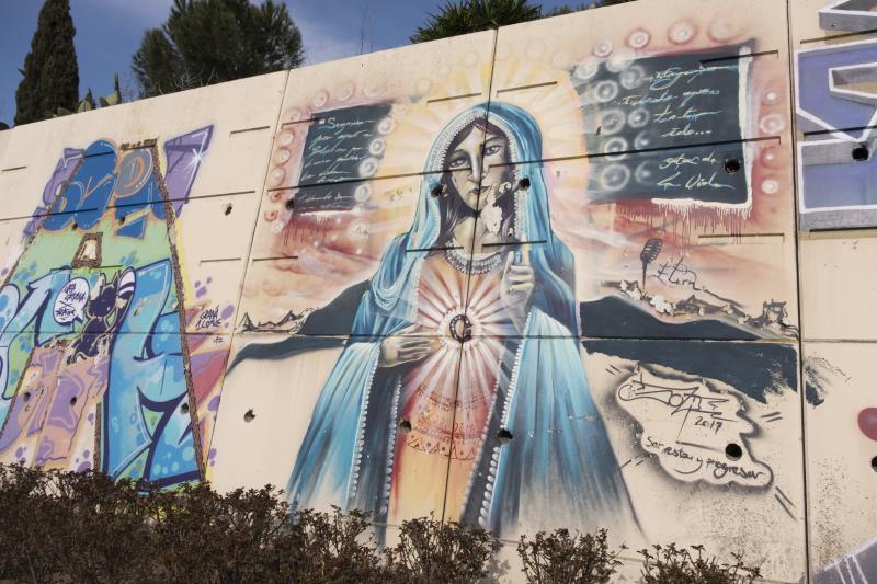 Cordobesa pero residente en Granada durante varios años, su recuerdo sigue vivo en un enorme mural próximo a la Estación de Autobuses