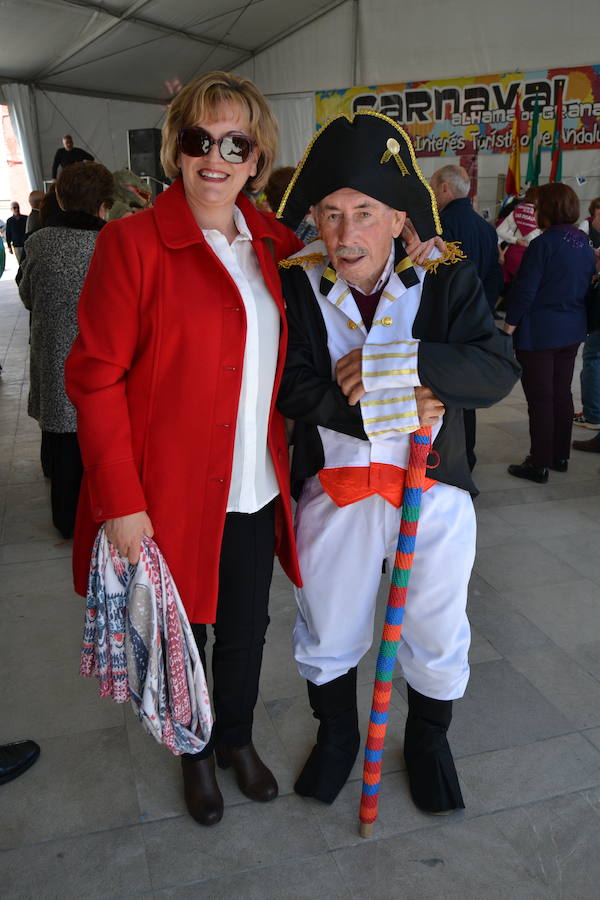 Juani Castillo y Remedios Extremera pregonan el carnaval rural de Alhama que se prolongará con otras tres jornadas