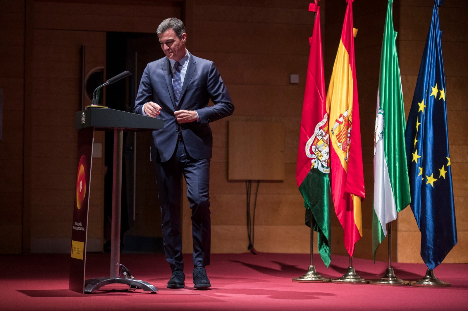 El presidente del Gobierno y el ministro de Ciencia exponen en la ciudad la estrategia nacional de Inteligencia Artificial