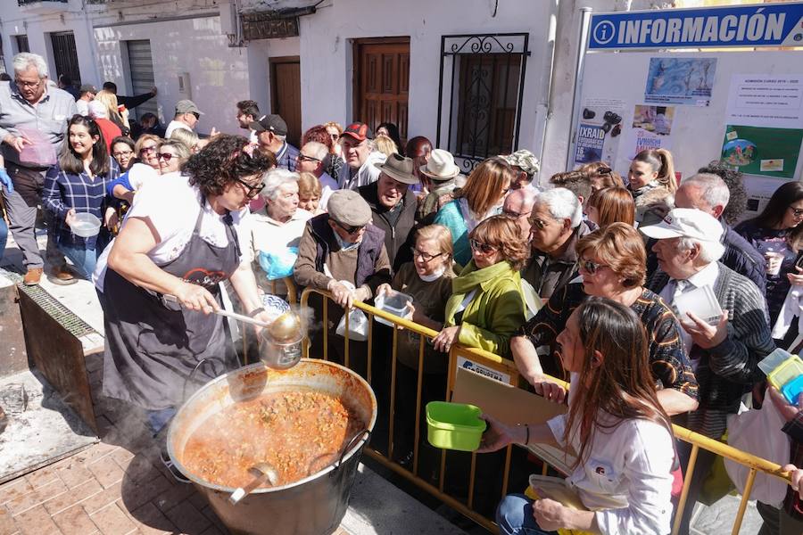 Total en la fiesta de la Asadura de Güéjar Sierra que cumple ya veinticuatro ediciones y se ha convertido en una de las grandes citas de la temporada
