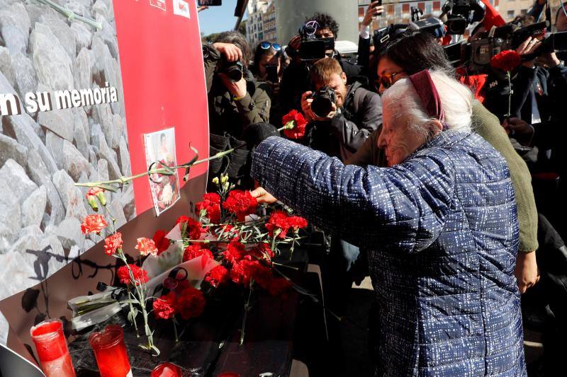 El 15 aniversario del atentado yihadista que costó la vida a 193 personas en la capital de España se ha conmemorado en distintos puntos de la ciudad con división entre los representantes políticos.